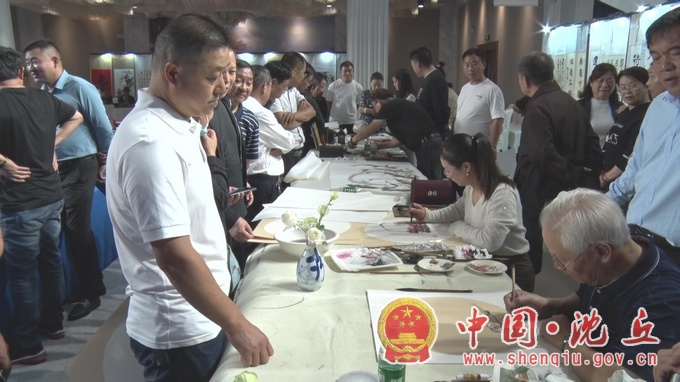 【2021-9-30】县政协举办迎国庆书画展 (3).jpg