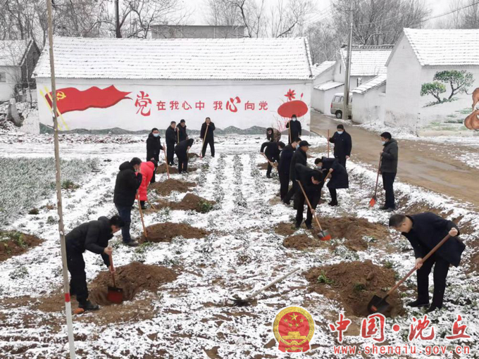【2022-2-7】不负春光开好局 植树添绿正当时 (2).png