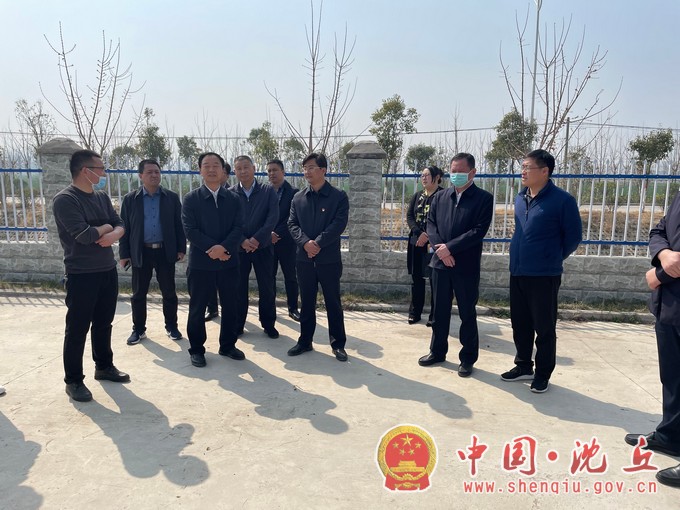 省生态环境调研组到我县调研乡镇污水治理情况2.jpg
