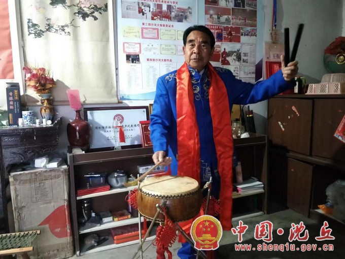 八旬老人王振山2.jpg