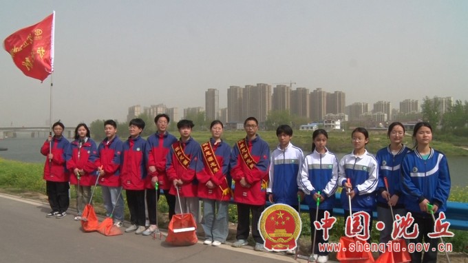 【2023-4-14】我县开展“小手拉大手，爱护母亲河”新时代文明实践志愿服务活动（3）.jpg