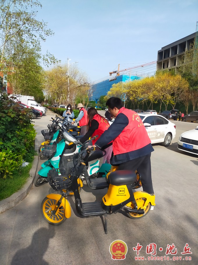 志远社区 ‘绣花功夫’治顽疾（1）.jpg