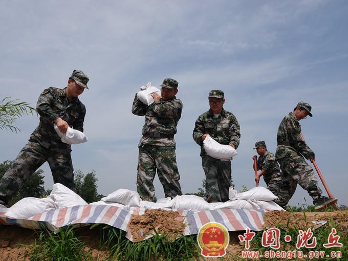 周营镇：实景“汛”练备战 筑牢安全防线（2）.jpg