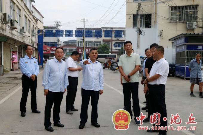 看农贸市场.jpg