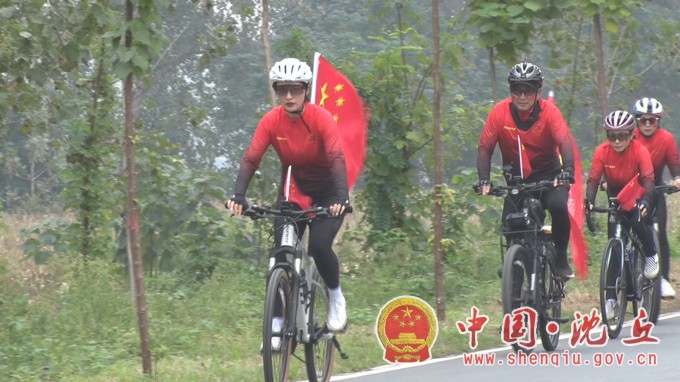 骑行2.jpg
