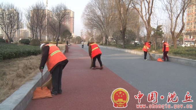 【2024-2-12】春节我在岗超市春节不打烊 员工服务“不打折”（7）.jpg