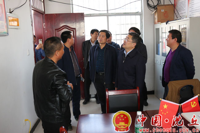 沈丘县委书记皇甫立新要求:以心换心 真情帮扶 赢得民心