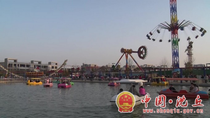 感受浓浓年味 乐享春节假期.mp4_20210219_150623.392.jpg