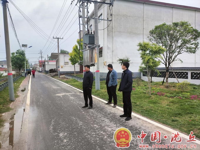 【2023-4-27】卞路口乡开展“节前环境大整治 清洁家园迎亲人 ”集体行动 (4).png