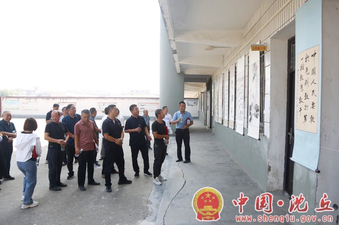 【2023-9-5】李老庄乡举行感党恩跟党走首届书法优秀作品展（2）.jpg