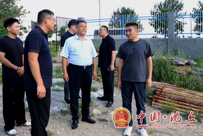 【2025-7-26】余长坤带队调研农村污水处理厂建设运营情况.jpg