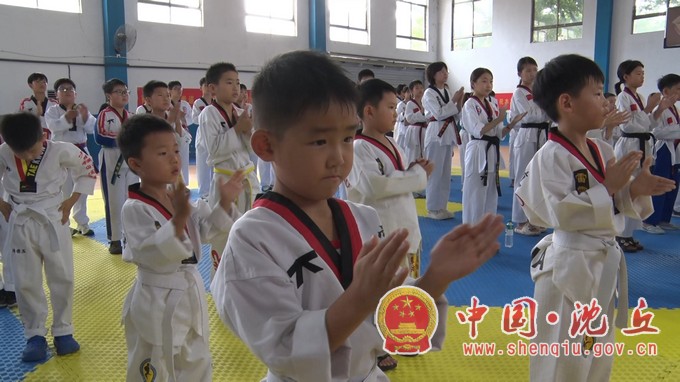 全民健身制作用这个.mp4_20250804_170213.241.jpg