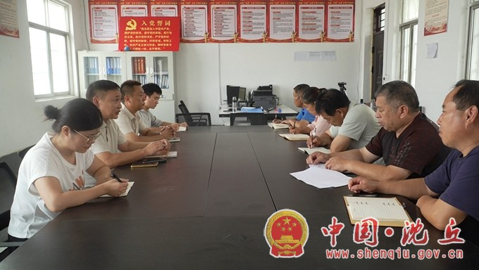 王华杰.jpg 王华杰.jpg